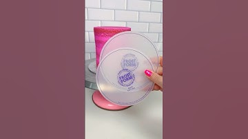 Use Flexi Frost to make perfectly straight cakes with the sharpest edges! 🩷 #cake