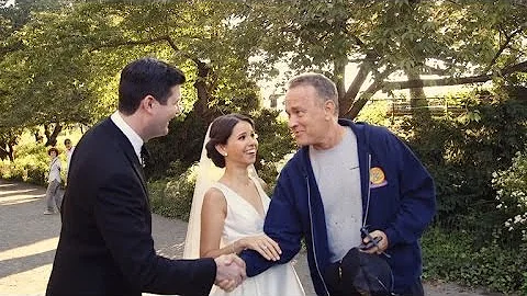 Watch This Couple's Shocked Reaction When Tom Hanks Crashes Their Wedding Photos
