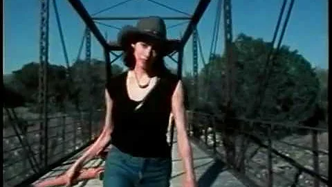 Patricia Vonne "Won't Fade Away" (2003)