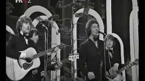 The Hollies - Jennifer Eccles (Live 1968)