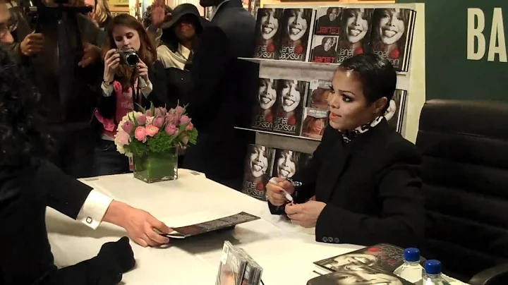 JANET'S BARNES AND NOBLE TRUE YOU BOOK SIGNING