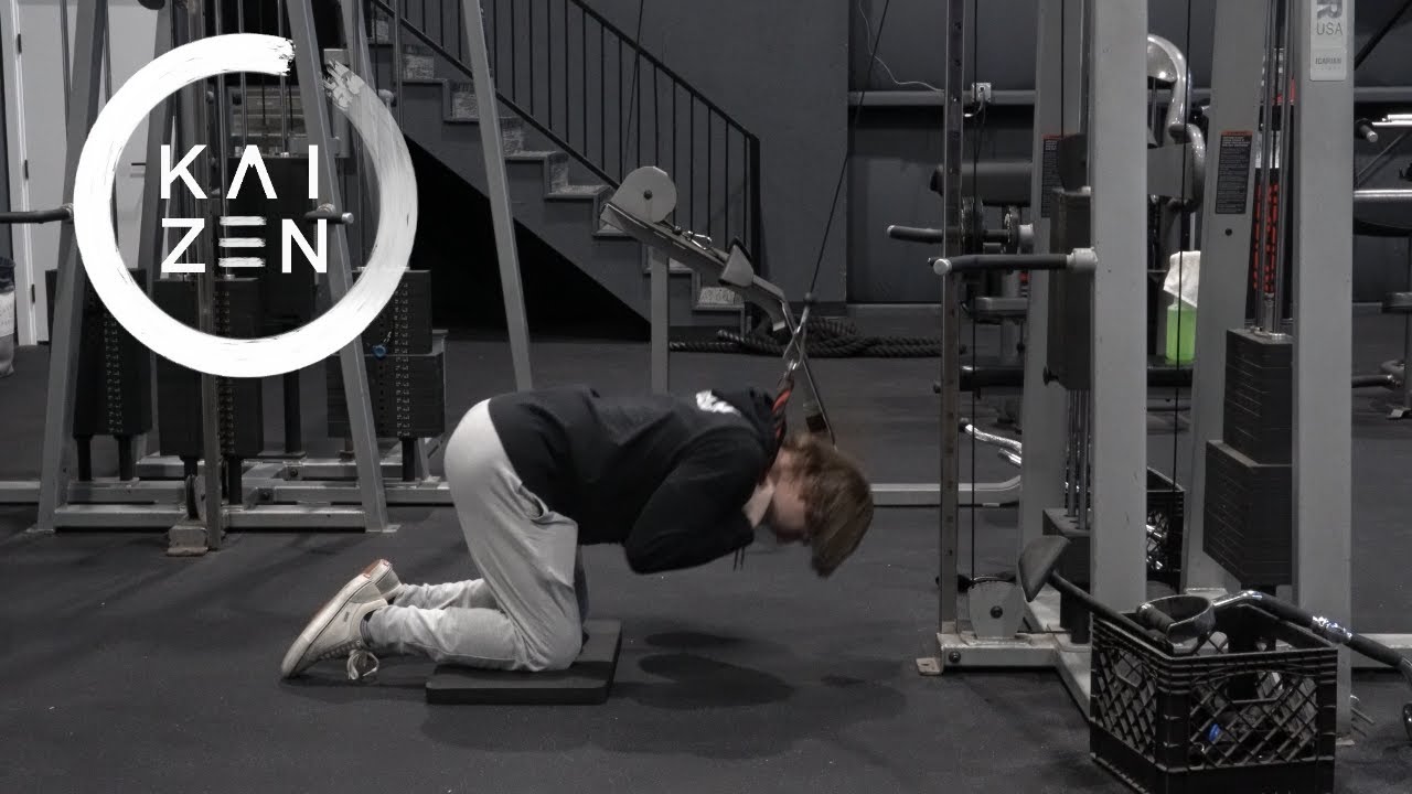 Cable Rope Crunches - YouTube
