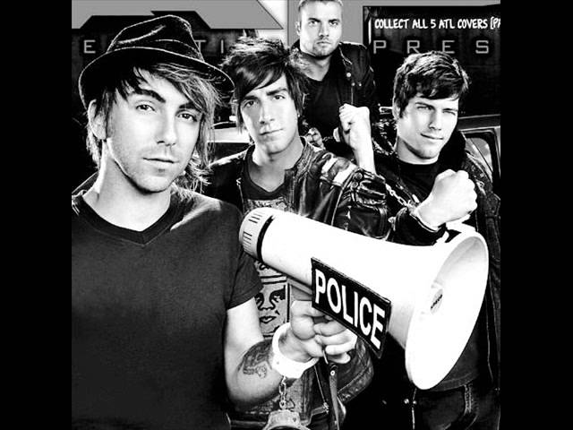 在 YouTube 上觀看「All Time Low - Just The Way I'm Not」
