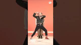 Hyunjin Back Door Edit Knock