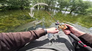 Que CACHE ce NOUVEAU spot ? Pêche et DÉCOUVERTE en float tube !