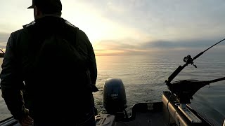 SOLO TROLLING LAKE ONTARIO, Loner Trip for Shallow Water Spring Browns