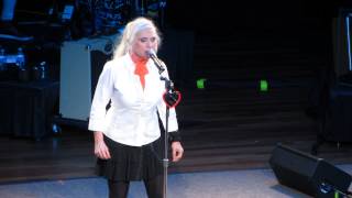 Blondie "Winter" at Ryman Auditorium 9-30-13 chords