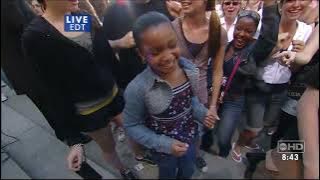 Download lagu Fergie - Glamorous Good Morning America, Live 2007