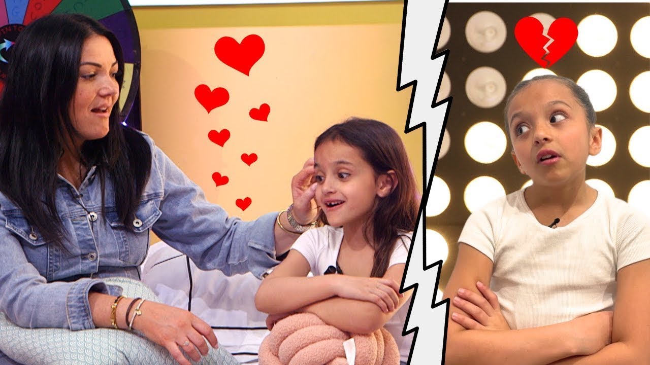 AYA FAMILY|  LA FILLE PRÉFÉRÉE de MAMAN ?