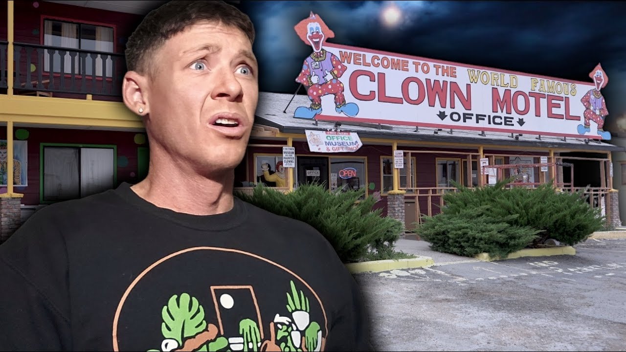 Clown Motel - I ACTUALLY almost died!!!