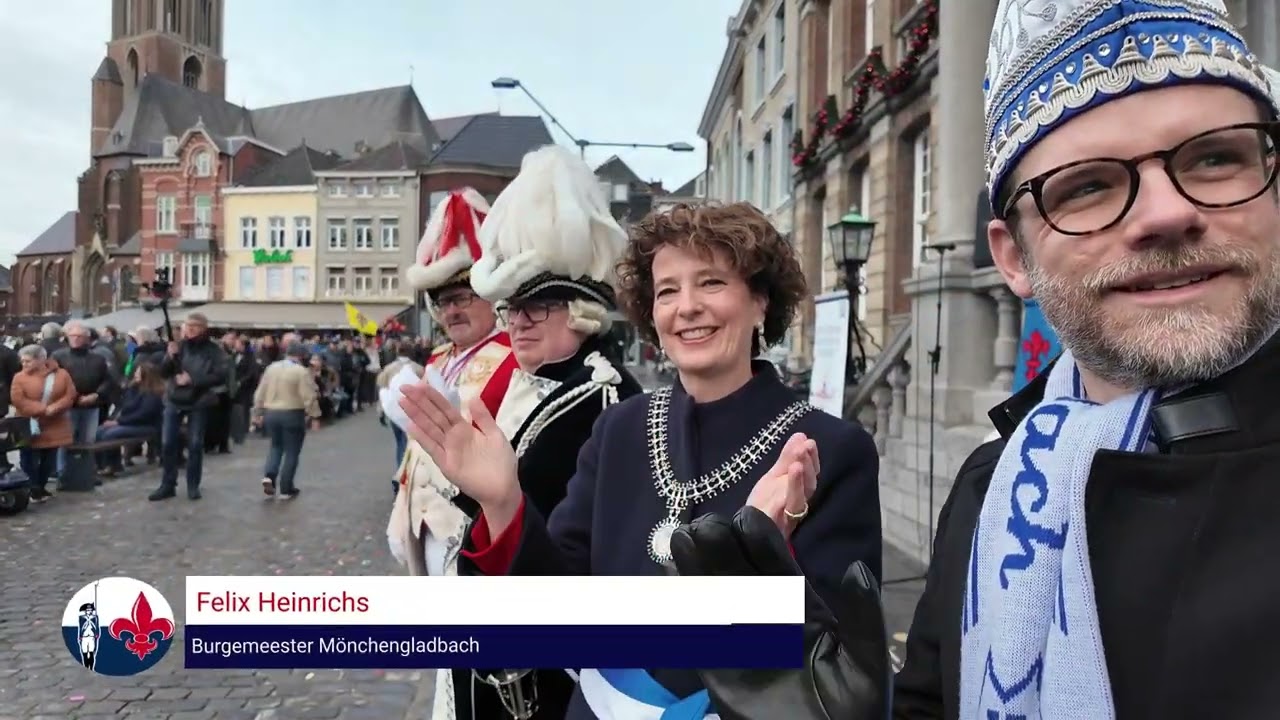 32e Euregionaal Gardetreffen in Roermond - Optocht (OR6)