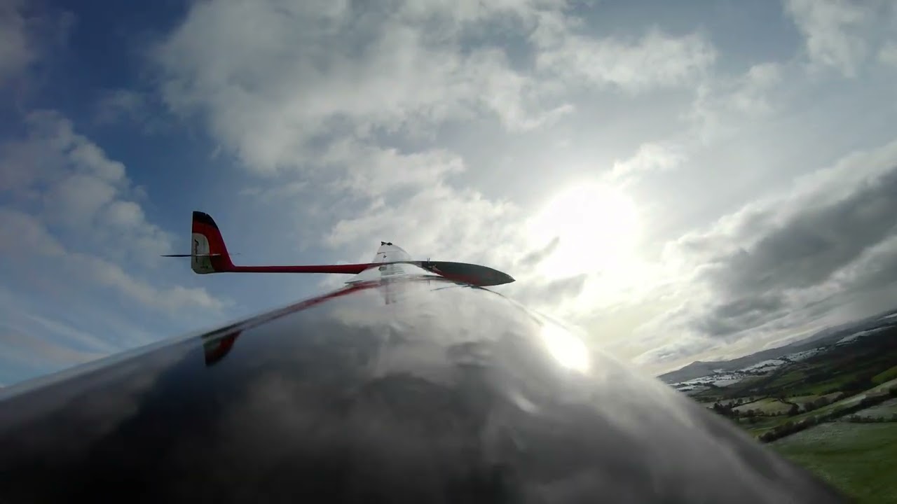 Wrexham mfc: Epsilion XL3 4m Rc Glider: over snow 2/3