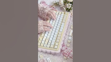 I like this keyboard very much#crypto #mechanicalkeyboard #keycap #customkeyboard #typewriter#asmr