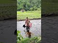 Bukan cuma ikan yang tertangkap, tapi juga tawa polos adek #saungape #kampung