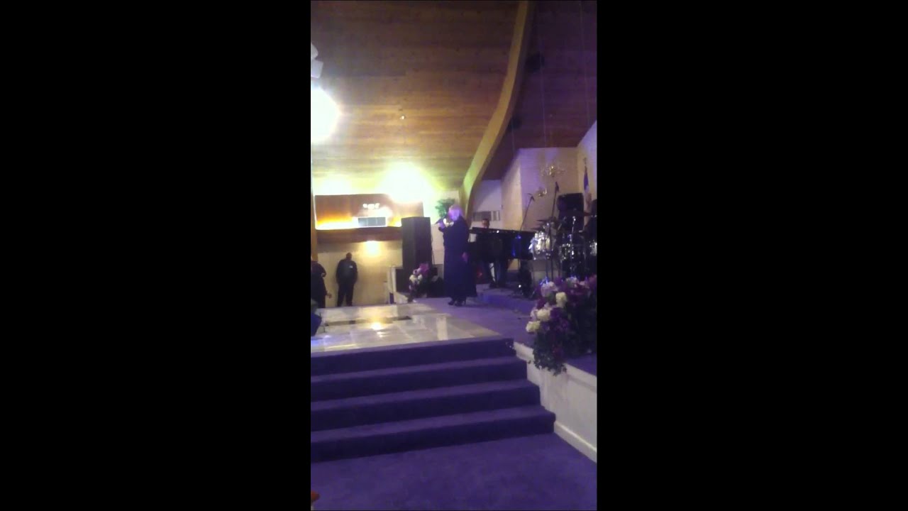 Alvaneeta Nelson sings "The Blood"