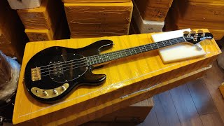 :     Musicman Sterling Ray 34 