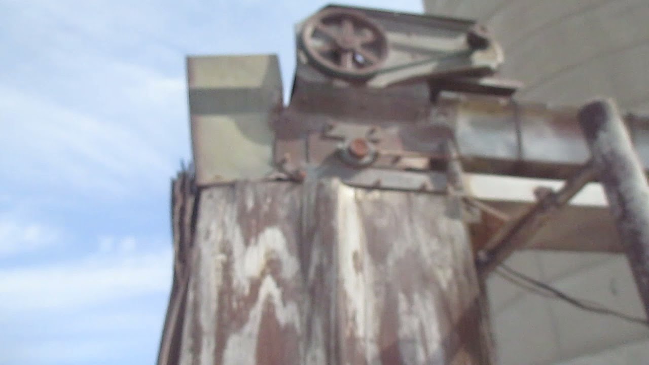 BigIron Online Auction 5-26-2021-GK8287=Harvestore 120' Bunk Feeder, W/Incoming Conveyor