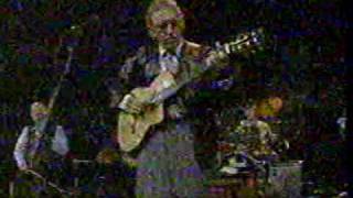 Chet Atkins - Mr. Bojangles chords