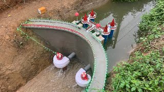 Construction of miniature Hoover hydroelectric power plant