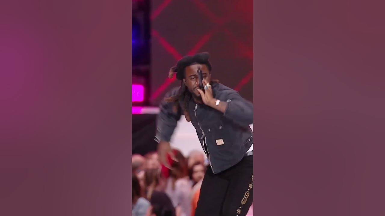 Shaboozey Performs "A Bar Song (Tipsy)" to 80,000 People in London