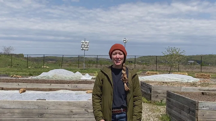 Meet the Staff: Carrie Frazier