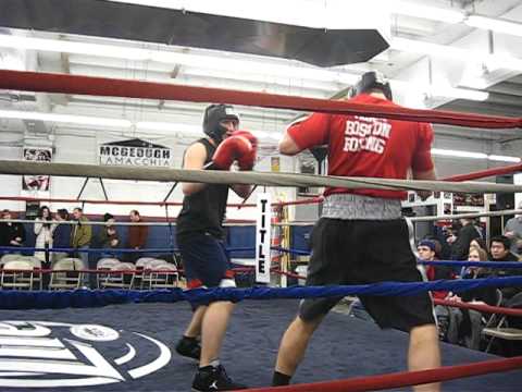 Hummel vs Taylor round 1 boston boxing