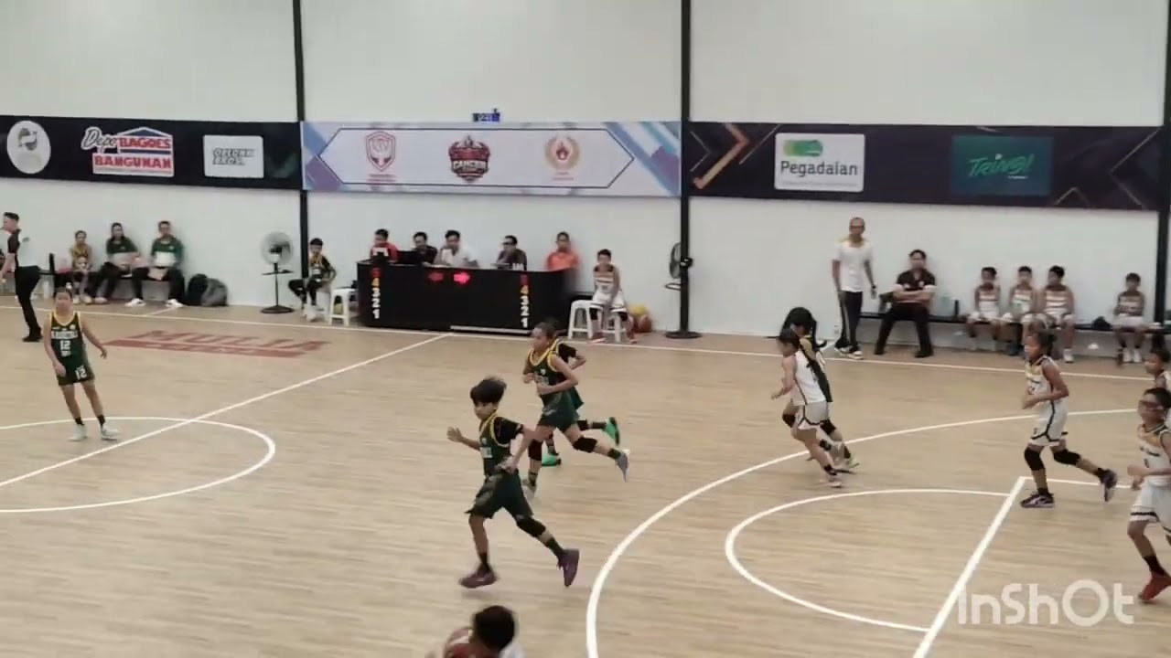 Andra basket ST vs DC Hijau