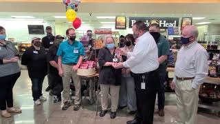 AWG Deli Merchandising Award - Harps in Fort Smith #174