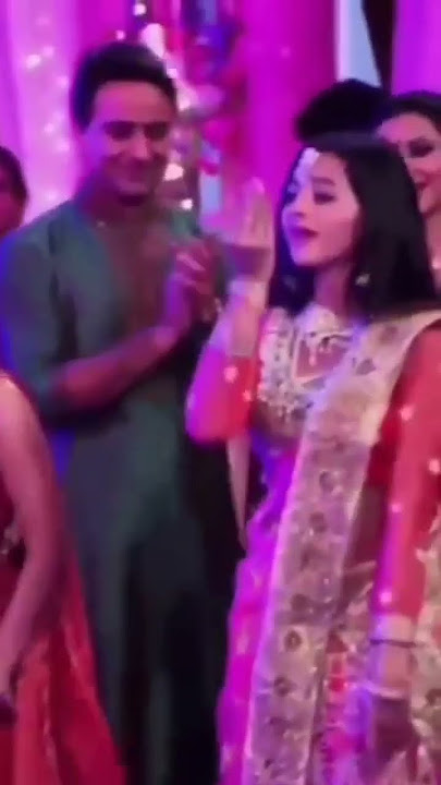 💖swaragini🥀 || swara and sanskar💃 dance 💃#short ❣️video# trending