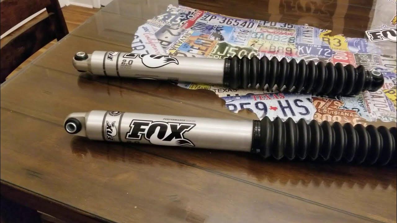 Which way should you mount your FOX 2.0 shocks? Should you run a shock
