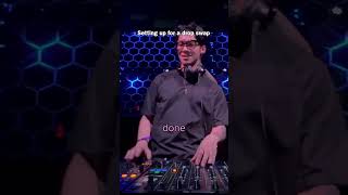 Spine chilling crowd reaction to HUNTRIX x ISOKNOCK & RL Grime