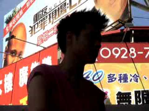 2010-6-19周湯豪@高雄新光三越part4 Wake Up+訪問.mpg