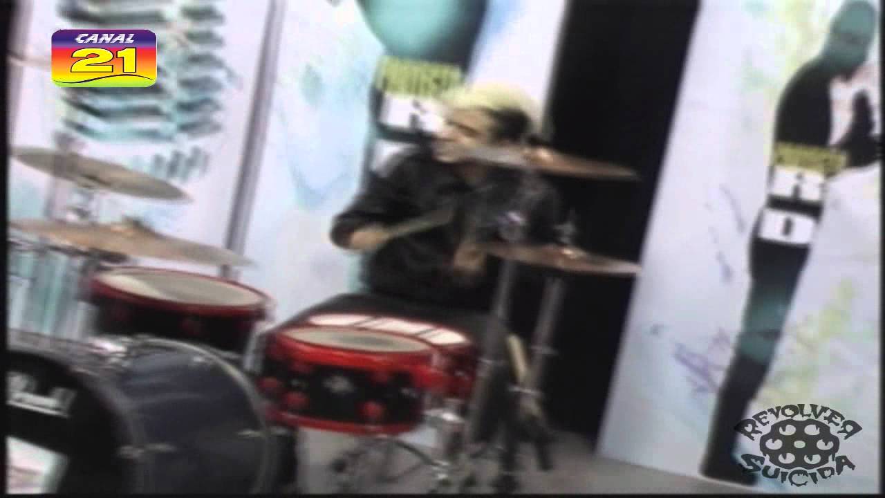Revólver Suicida - Te Sigo Buscando @ Canal21