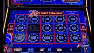 2 jackpots on $50 spins on High Stakes Lightning Link slot #highlimitslots #handpay #lightninglink