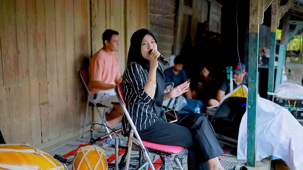 MH MUSIC - 14 MALAM - LILIS MARCELINA