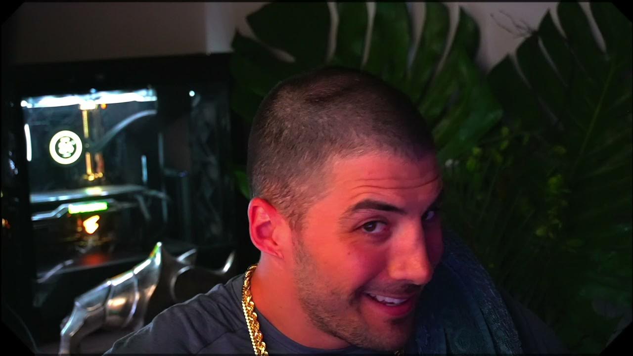 Nickmercs has a dent in his head YouTube