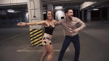 Kir Korshikov & Elena Bryleva - Mambo on the Parking l Salsa on2 Style
