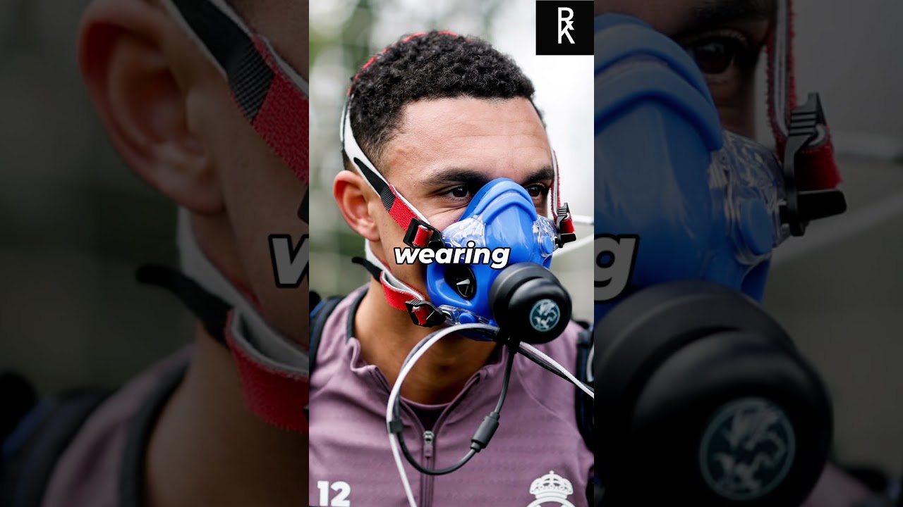 Почему "Реал Мадрид" тренируется в этой необычной синей маске? 😷 