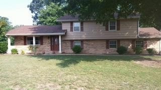 765 Woodgate Rd video tour