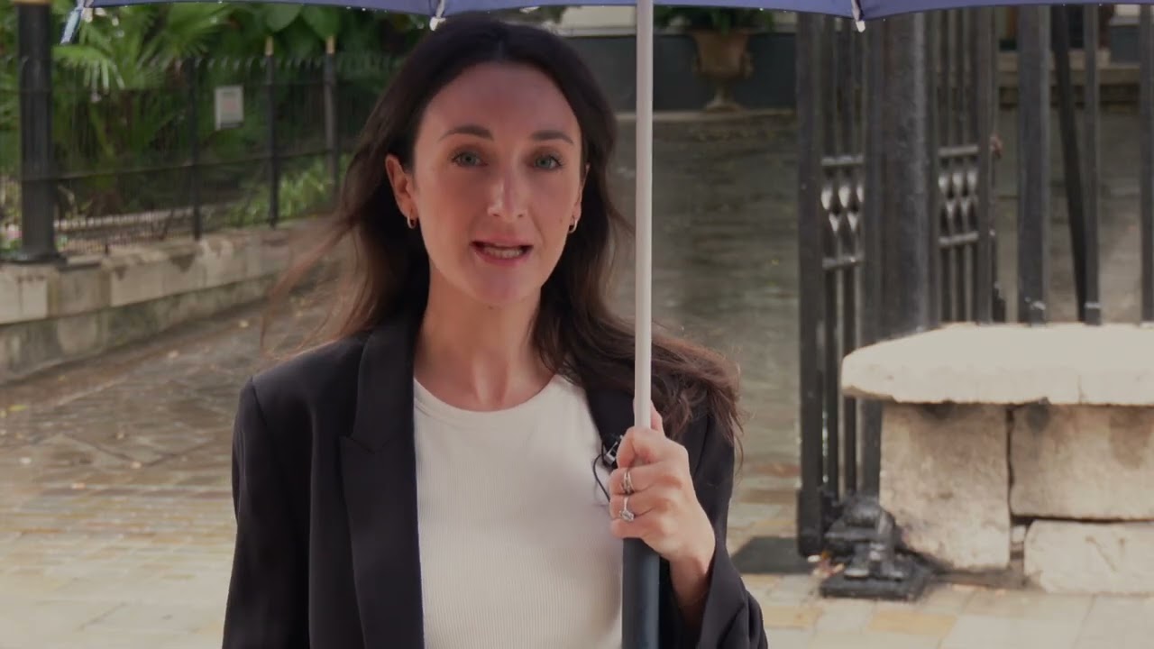 Присяжные отстранены от участия в судебном процессе по делу о попытке изнасилования из-за опасени...