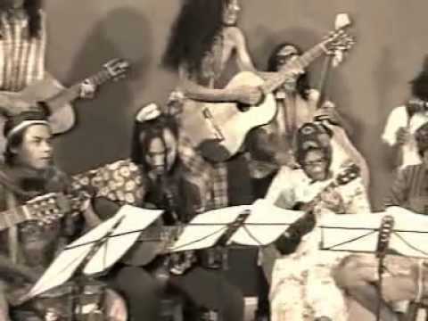 KERONCONG CHAOS-KUBURAN CINTA