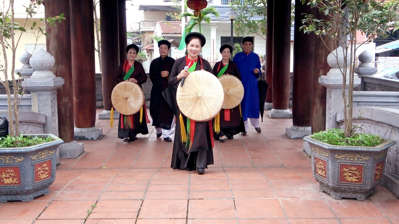 MV MỘT KHÚC DÂN CA MỘT CÂU QUAN HỌ / MINH THU