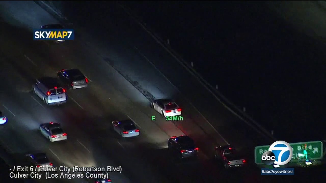 Burglary suspects arrested in West LA after chase | ABC7 - YouTube