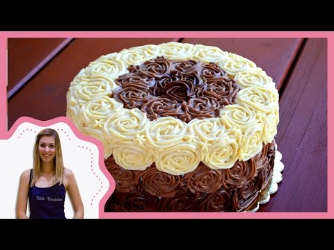 Videó: Hogyan Kell Sütni Egy Tortát Csokoládé Töltelékkel