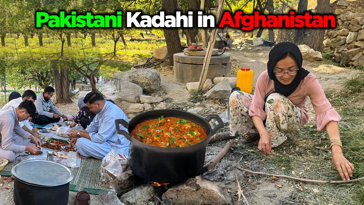 Afghanistan Village Life: Making Pakistani Karahi with Friends in Khartezek, Jaghori S2 EP97
