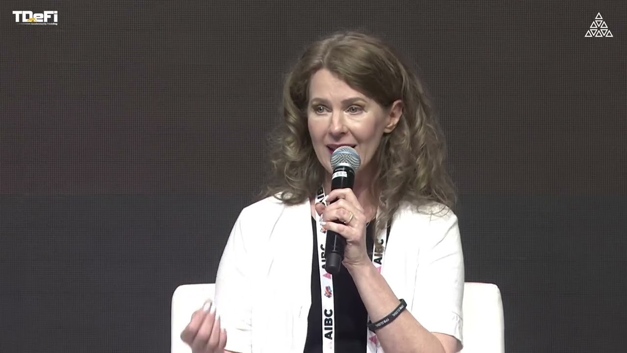 Recruin | UAE at the Forefront of Crypto Adoption | AIBC UAE 2022