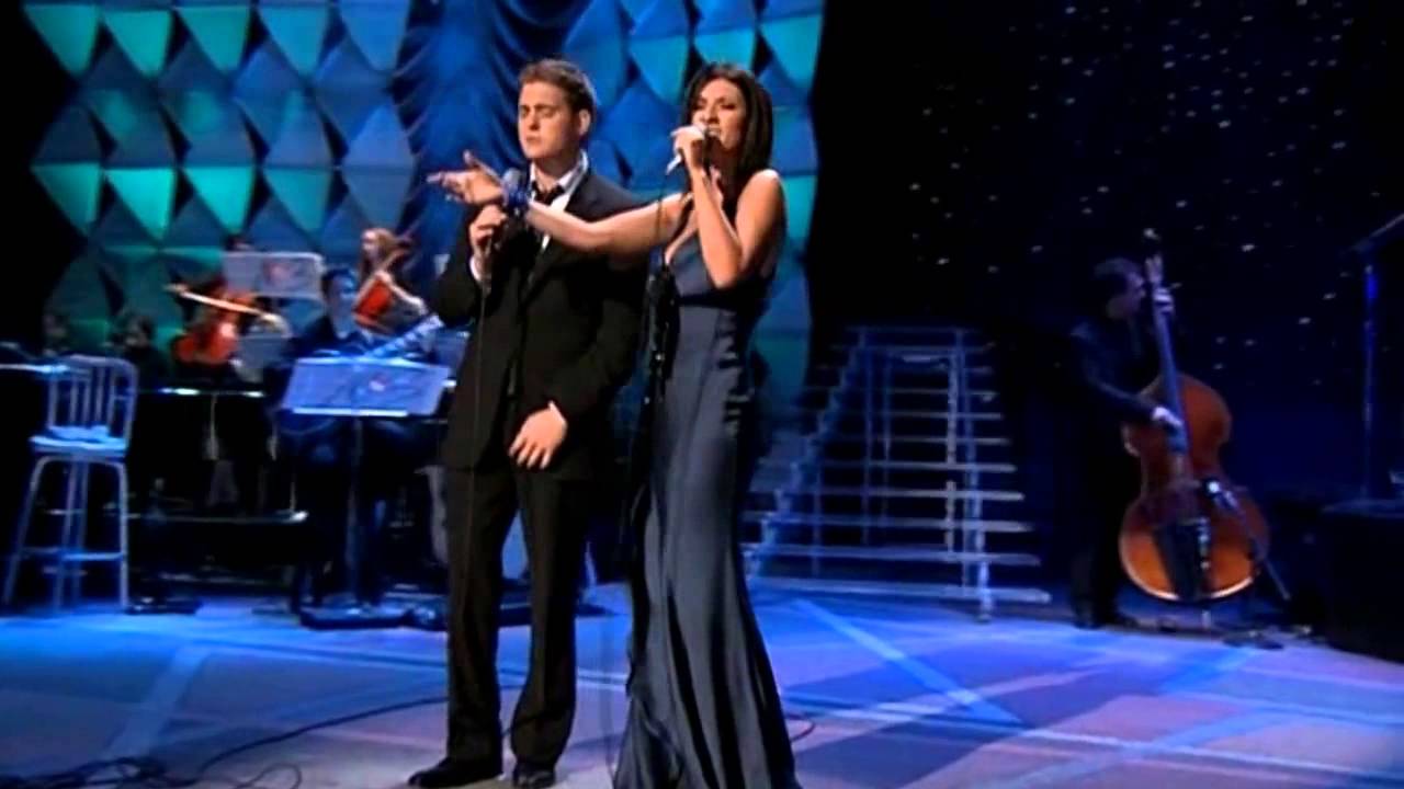 Laura Pausini & Michael Buble - You'll Never Find Another Love Like Mine (Live) (HD)