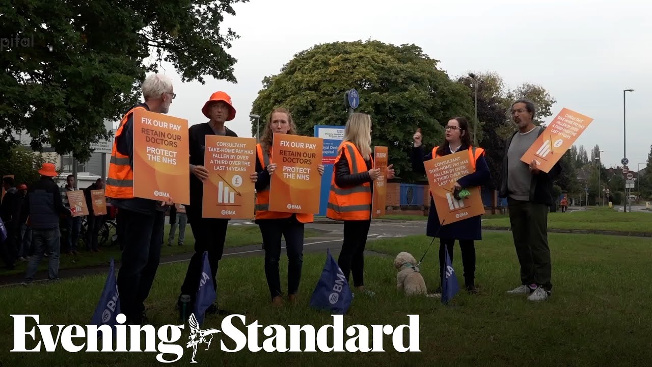 Junior doctors and consultants launch longest period of joint strike action