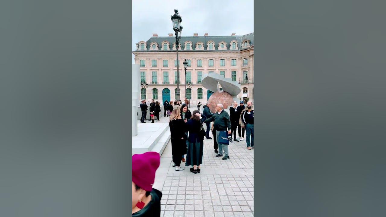 Alicja Kwade's new installation at Place Vendôme in Paris