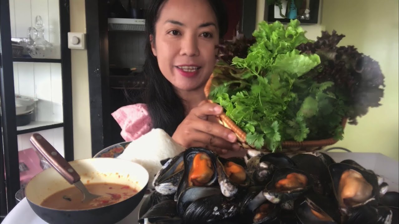 เก็บผักสดจากสวนห่อเมี่ยงหอยแมลงภู่#ไปเก็บเห็ดสวีเดน?6กรกฎาคม ค.ศ. 2021